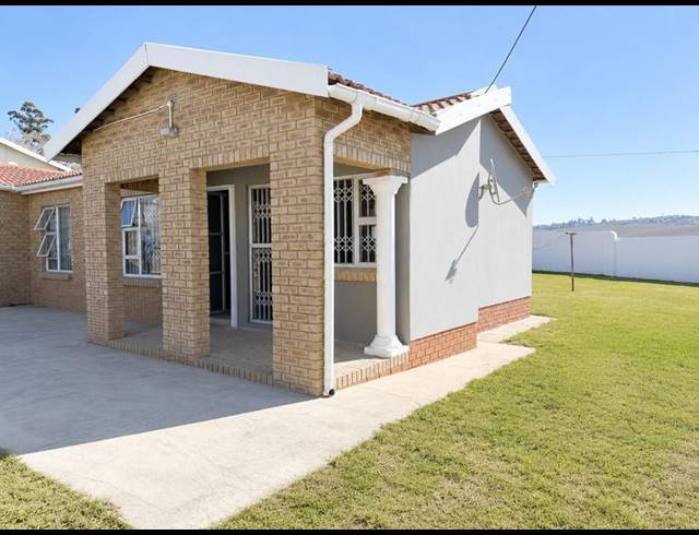 3 BEDROOM PROPERTY TO RENT IN NCAMBEDLANA